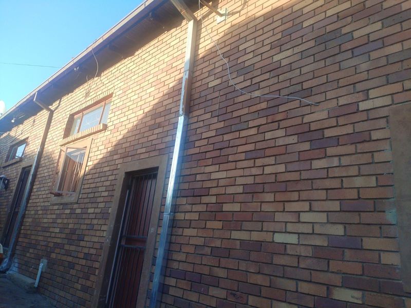 House For Sale in Mamelodi East - Photo 3