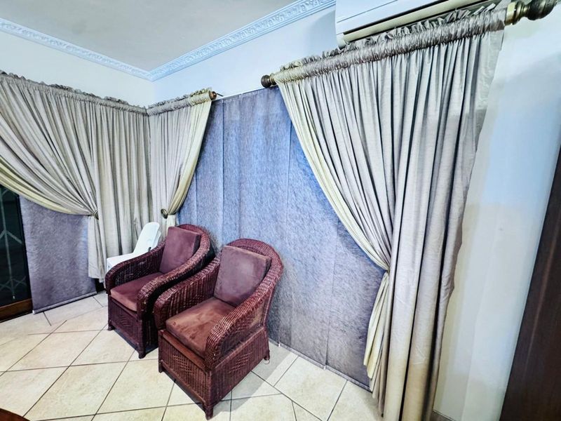 House For Sale in Aloe Ridge - Photo 8