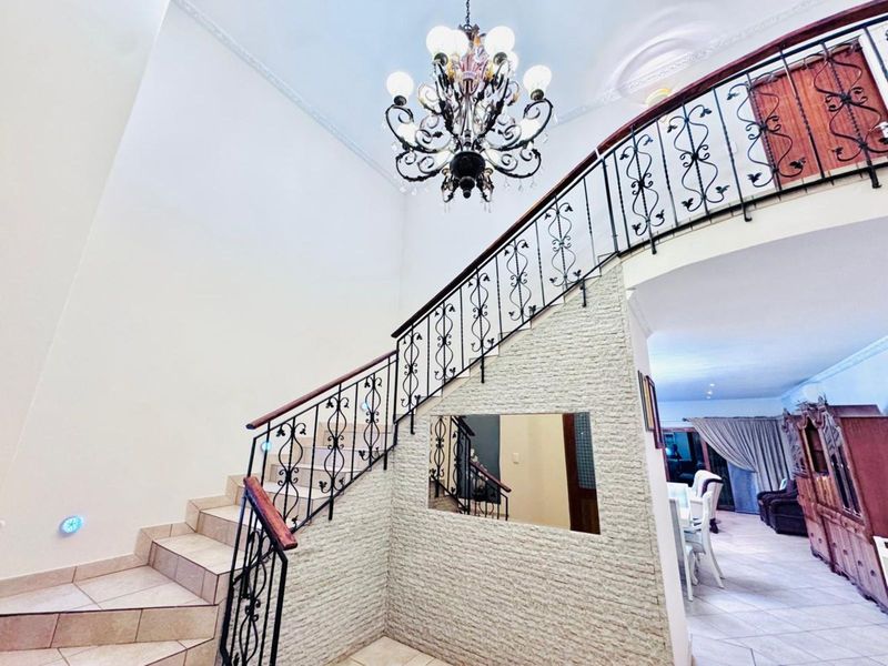 House For Sale in Aloe Ridge - Photo 6