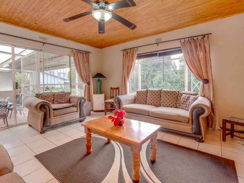 House For Sale in Roodekrans - Photo 7