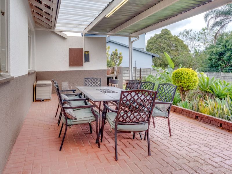 House For Sale in Roodekrans - Photo 10