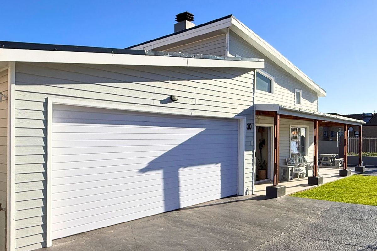 House For Sale in Perlemoenbaai - Photo 2