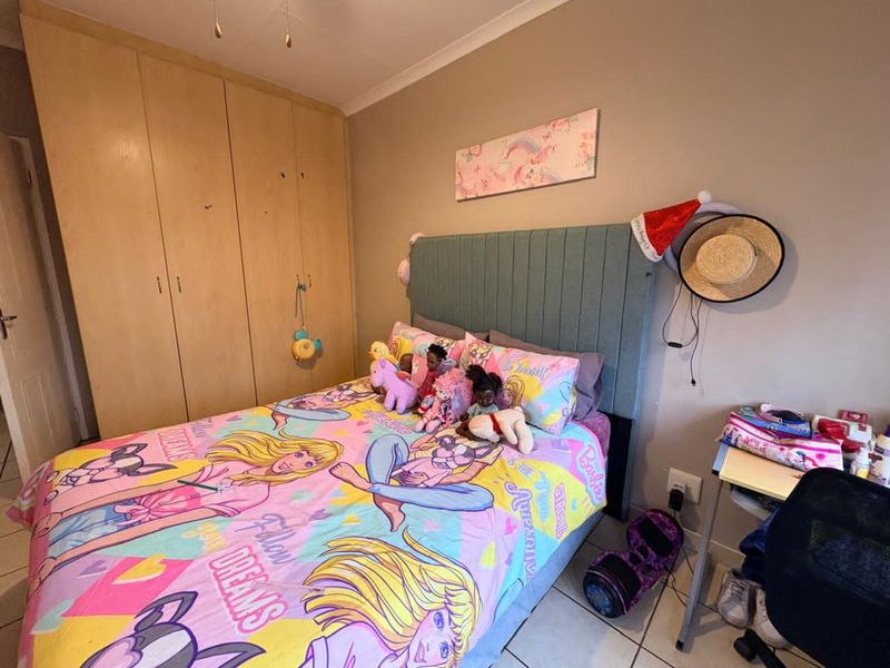 Townhouse For Sale in Riviera - Photo 10