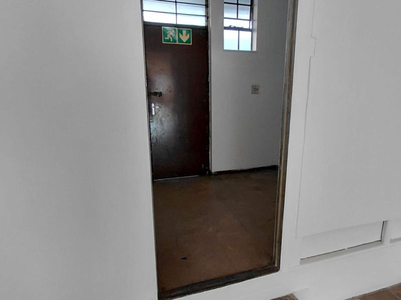 Retail To Rent in Pretoria Central - Photo 8
