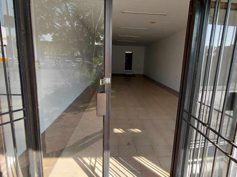 Retail To Rent in Pretoria Central - Photo 3