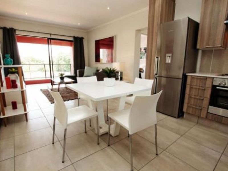 Apartment For Sale in Fourways - Photo 2