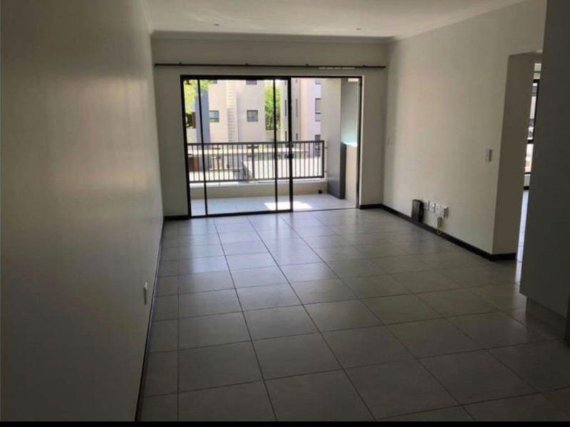 Apartment For Sale in Lonehill - Photo 8