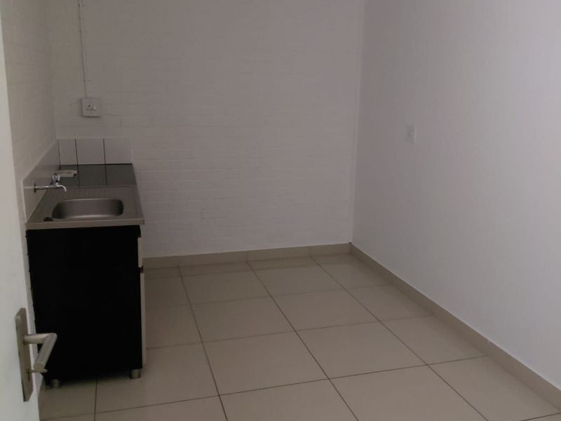 Office To Rent in Pretoria Central - Photo 10