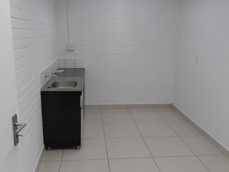 Office To Rent in Pretoria Central - Photo 8