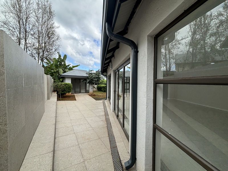 House For Sale in Golden Acres Estate - Photo 4