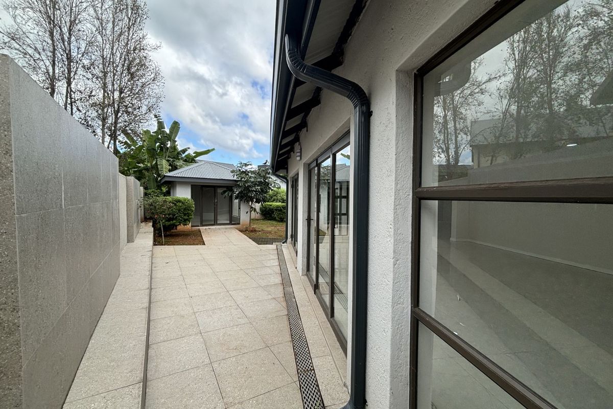 House For Sale in Golden Acres Estate - Photo 4
