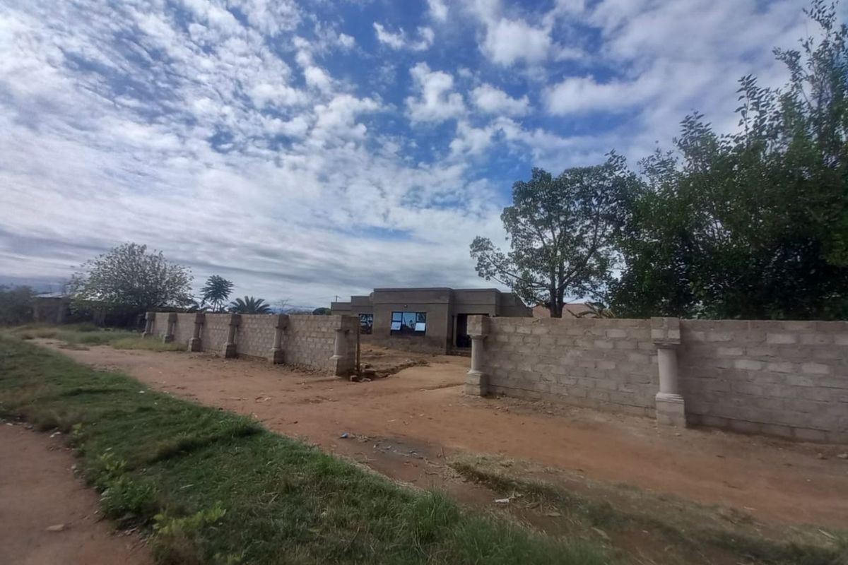 House For Sale in Ga-Dikgale - Photo 5