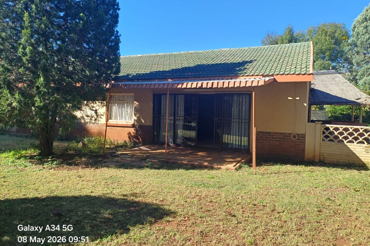 House For Sale in Stilfontein Ext 4 - Photo 3