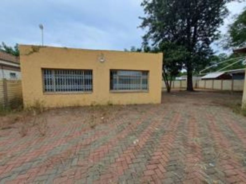House For Sale in Polokwane Central - Photo 4