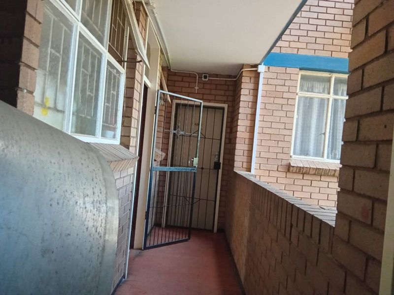 Apartment For Sale in Pretoria Central - Photo 7