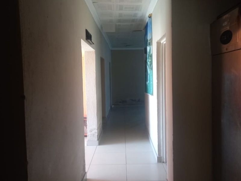 House For Sale in Seshego - Photo 4