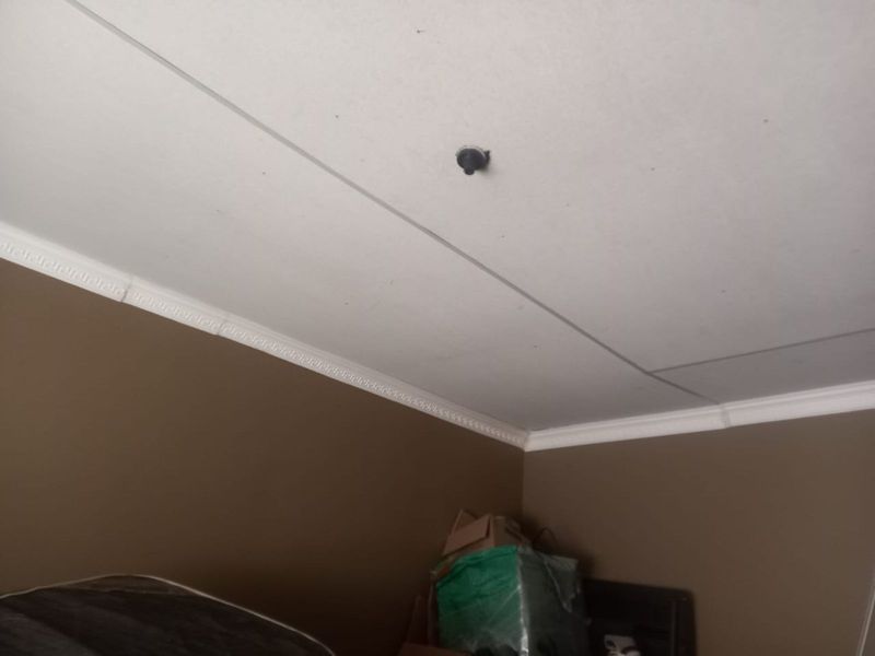 House For Sale in Seshego - Photo 5