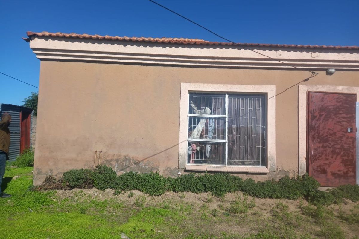 House For Sale in Seshego - Photo 3