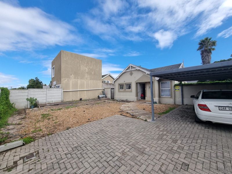 House To Rent in Parklands - Photo 4