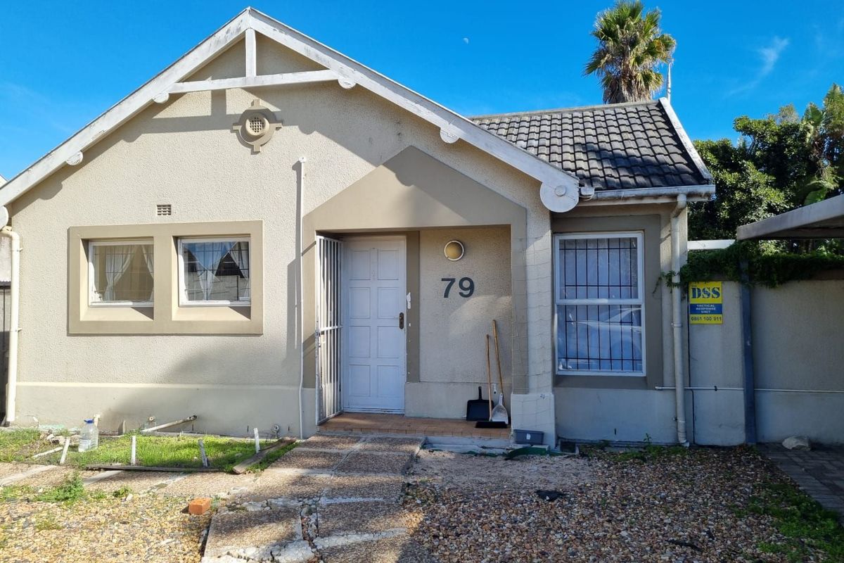 House To Rent in Parklands - Photo 2