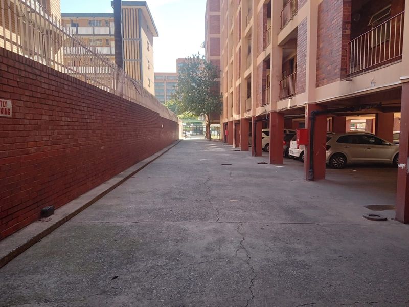 Apartment For Sale in Pretoria Central - Photo 9