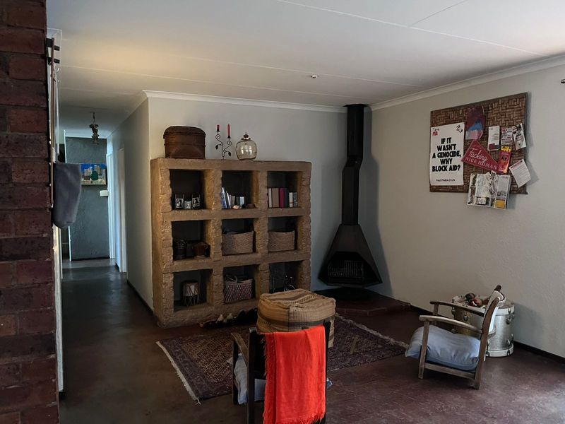 House For Sale in Albertville - Photo 6