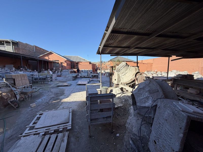 Industrial For Sale in Maitland - Photo 7