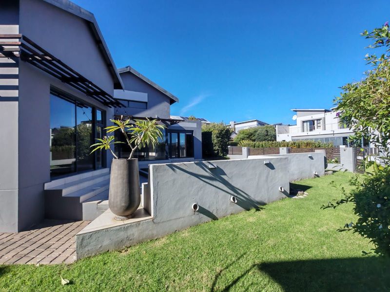 House To Rent in Copperleaf Estate - Photo 6