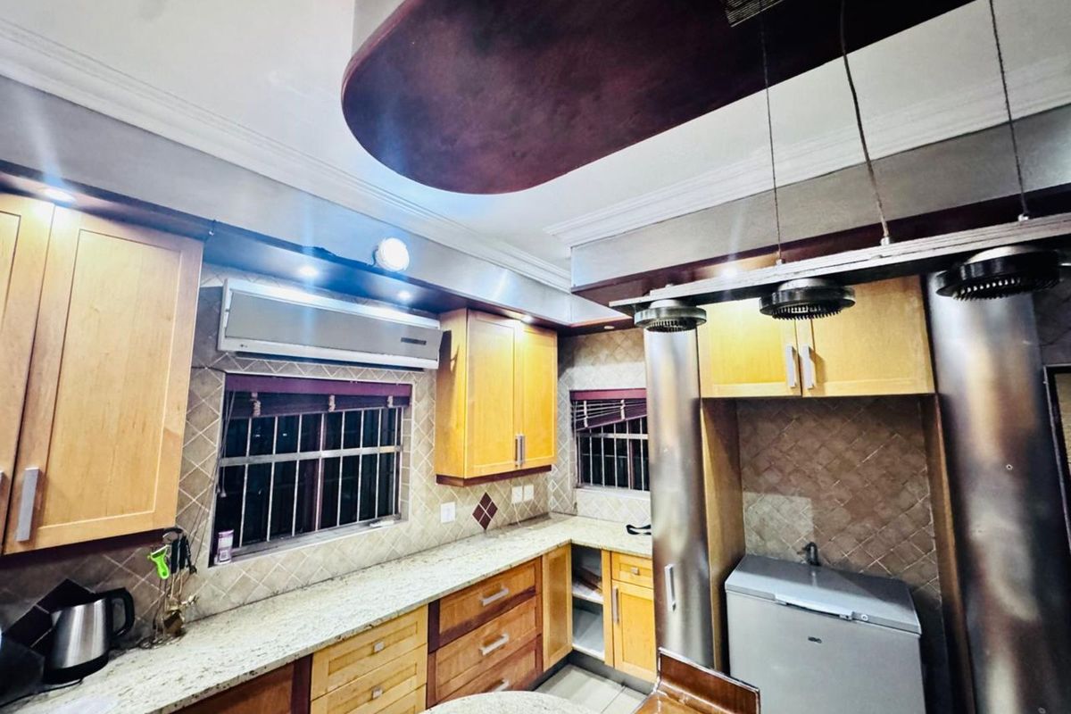 House For Sale in Aloe Ridge - Photo 4