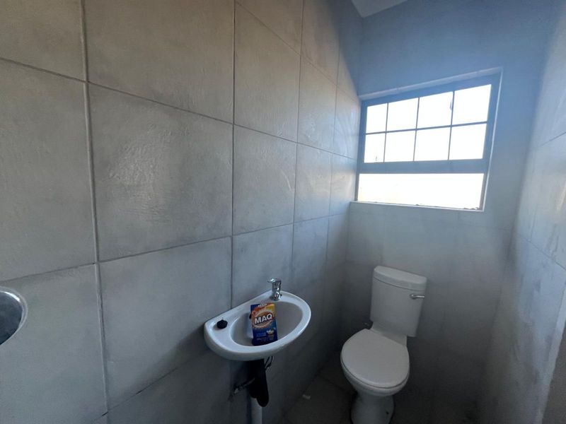 House For Sale in Steelpoort Central - Photo 5