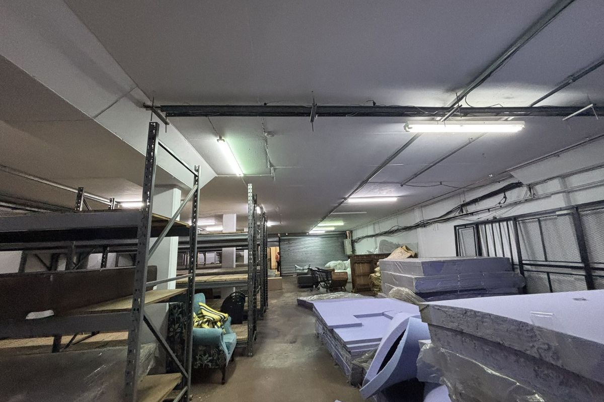 Commercial To Rent in Montana - Photo 2