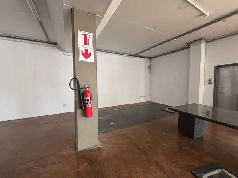 Retail To Rent in Montana - Photo 6