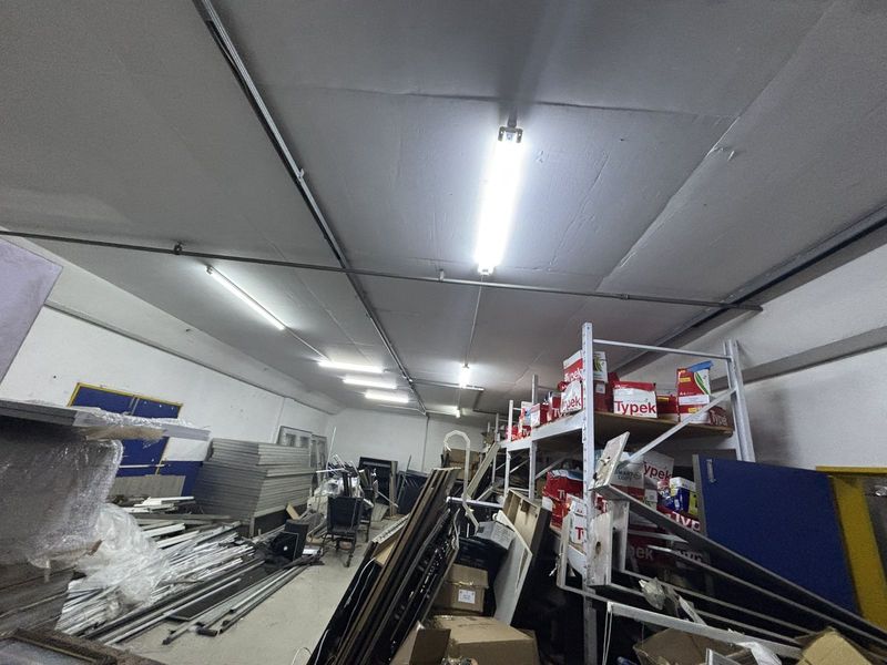 Retail To Rent in Montana - Photo 5