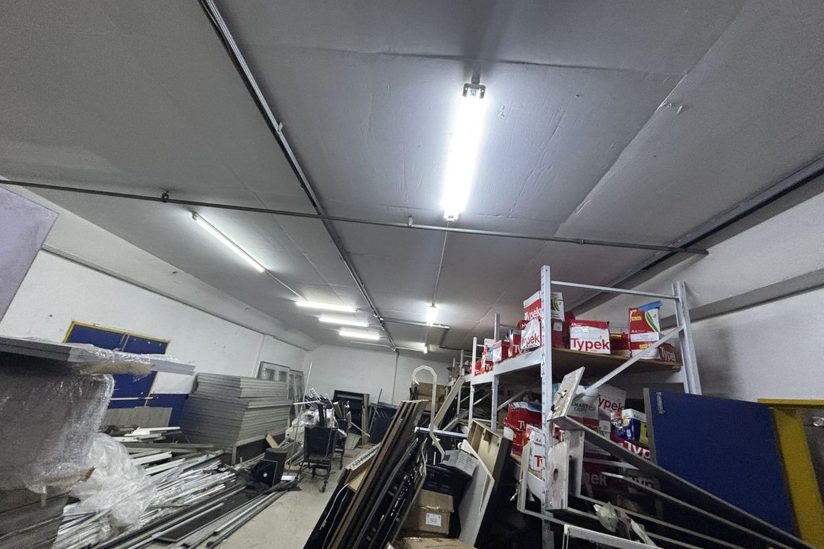 Retail To Rent in Montana - Photo 5