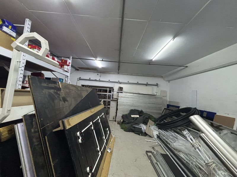 Retail To Rent in Montana - Photo 9