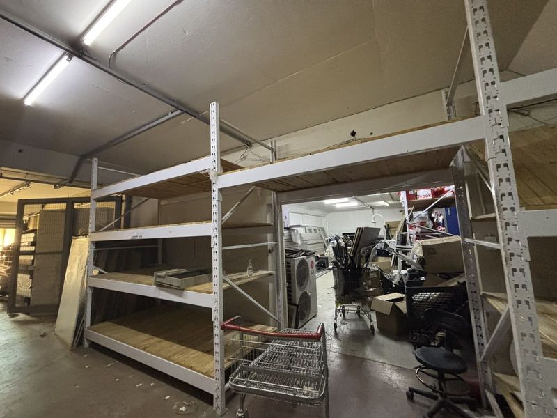 Retail To Rent in Montana - Photo 7