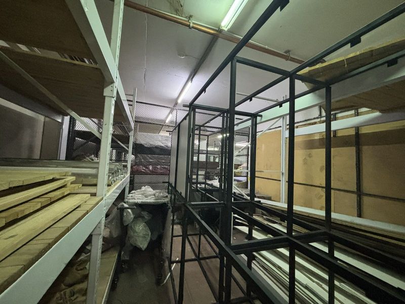 Retail To Rent in Montana - Photo 5