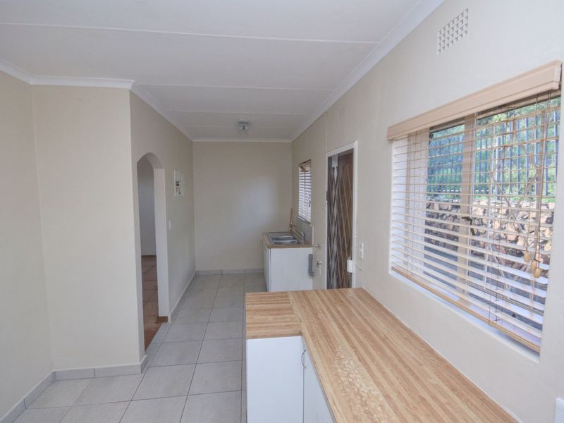 House For Sale in Naturena - Photo 10