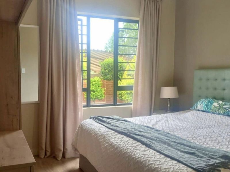 Apartment For Sale in Kameeldrift East - Photo 3