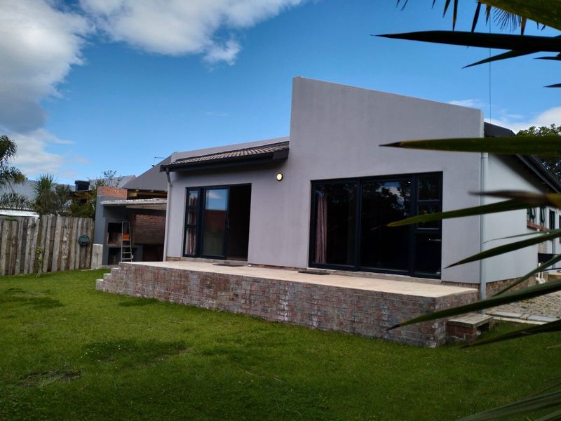 House To Rent in Loerie Park - Photo 2
