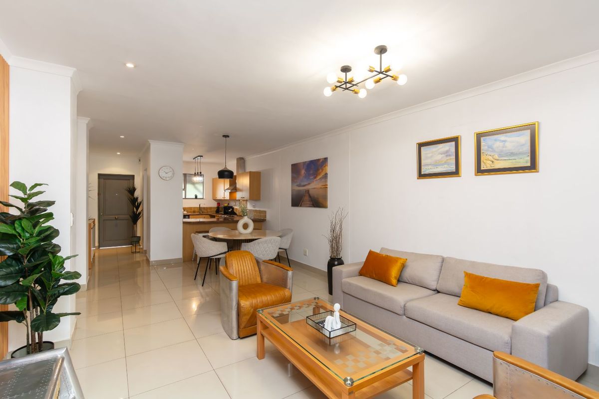 Apartment For Sale in Morningside - Photo 2