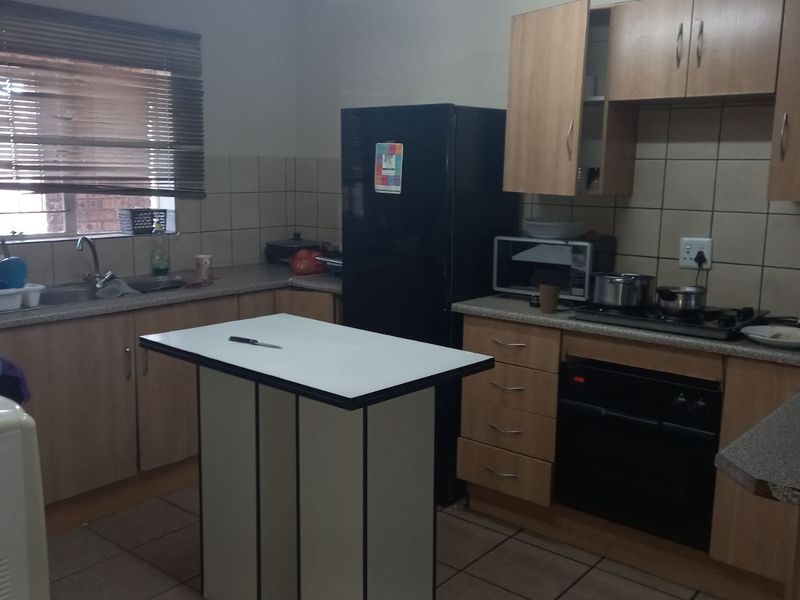 Apartment For Sale in Brits Central - Photo 3