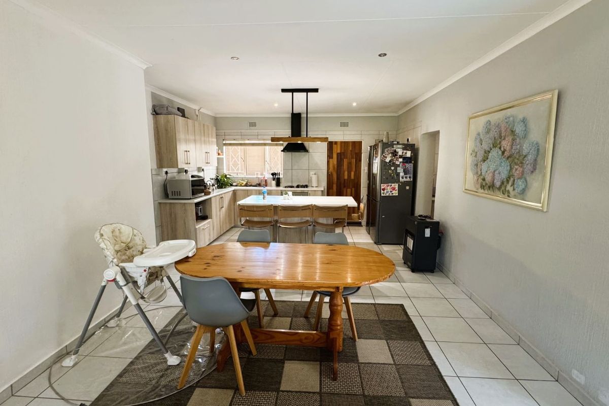 House To Rent in Rooihuiskraal - Photo 5