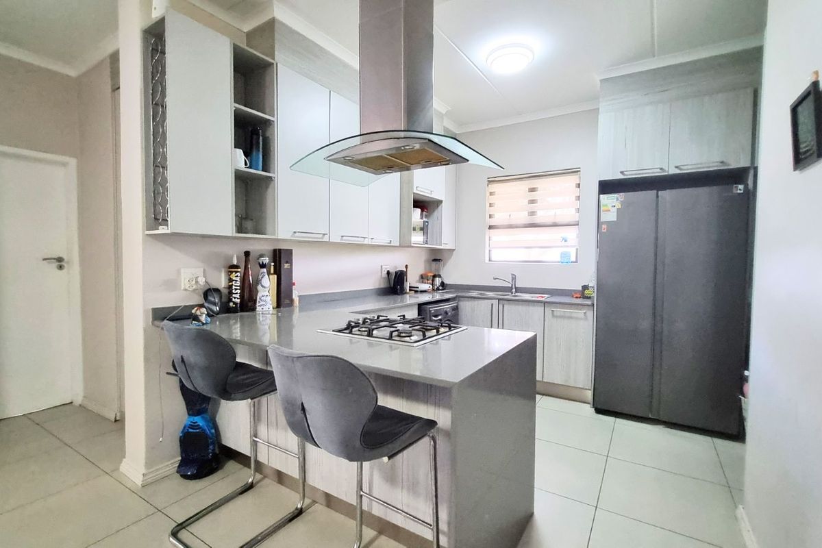 Apartment For Sale in Carlswald - Photo 4