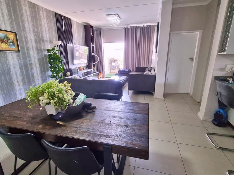 Apartment For Sale in Carlswald - Photo 6