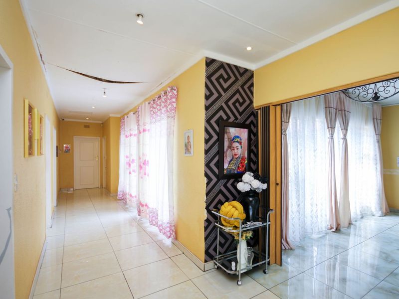 House For Sale in Glenanda - Photo 4