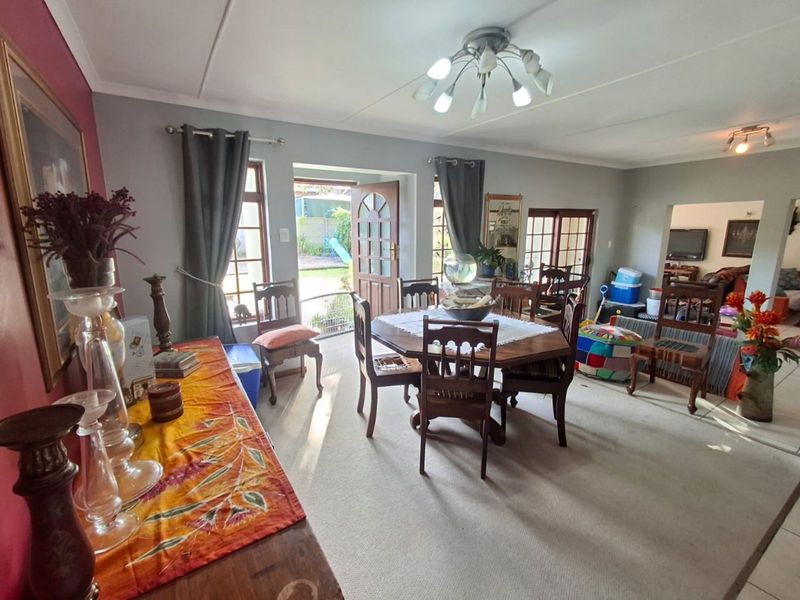 House For Sale in Loerie Park - Photo 6