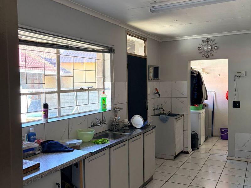 House To Rent in Secunda Central - Photo 2