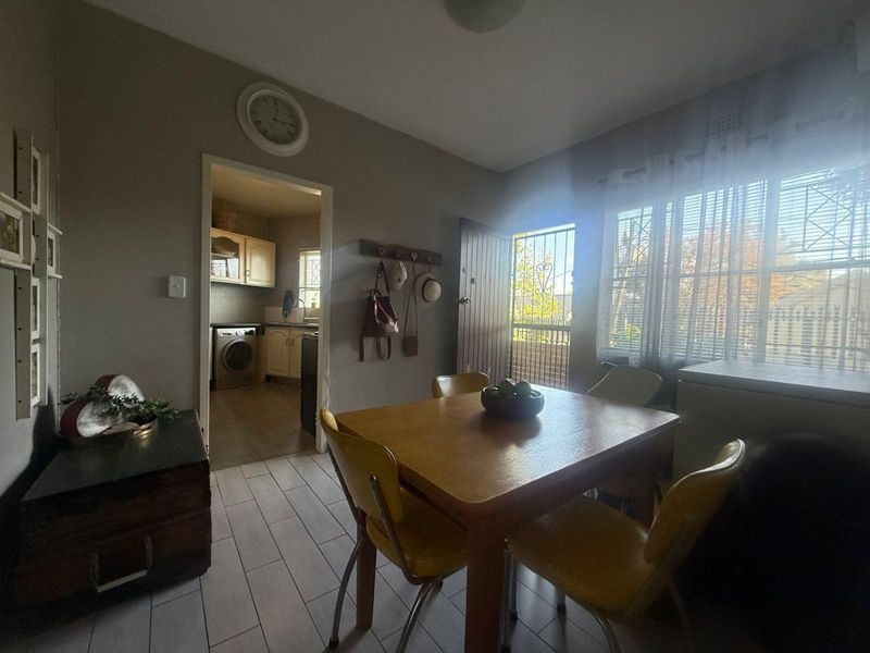 House For Sale in Cresta - Photo 9