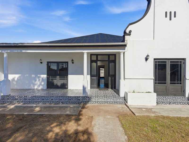 House For Sale in Mount Croix - Photo 3